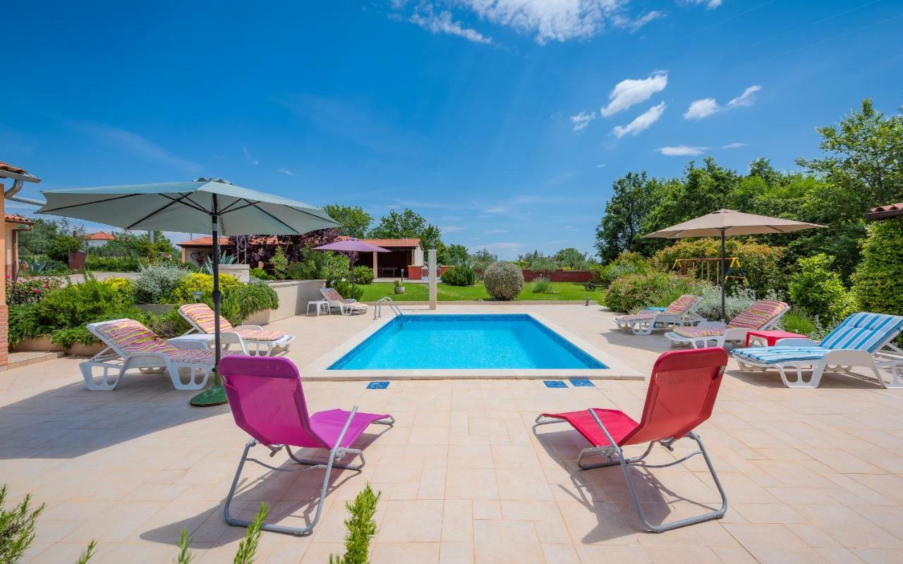 MuntićHacienda Rosemary别墅 外观 照片