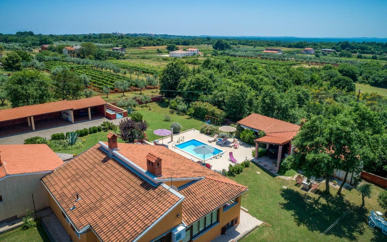 MuntićHacienda Rosemary别墅 外观 照片
