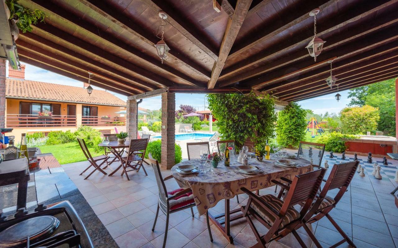 MuntićHacienda Rosemary别墅 外观 照片