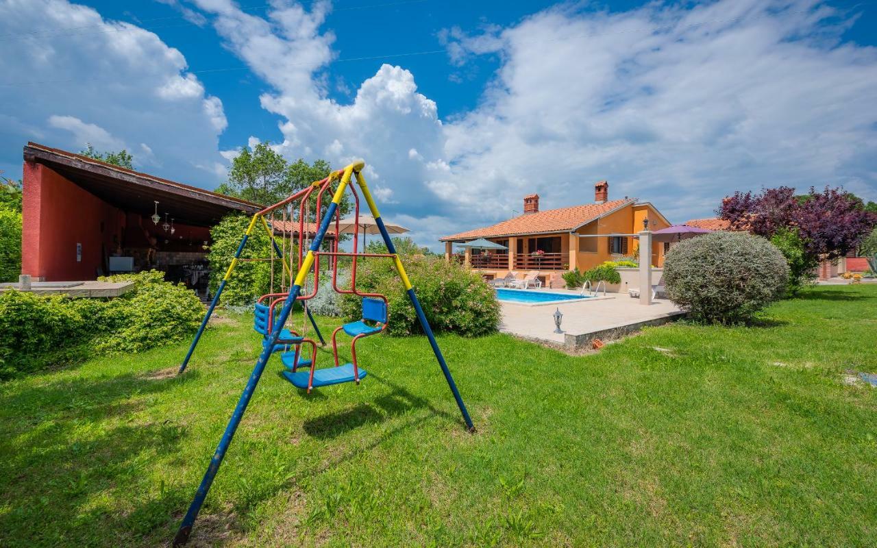 MuntićHacienda Rosemary别墅 外观 照片