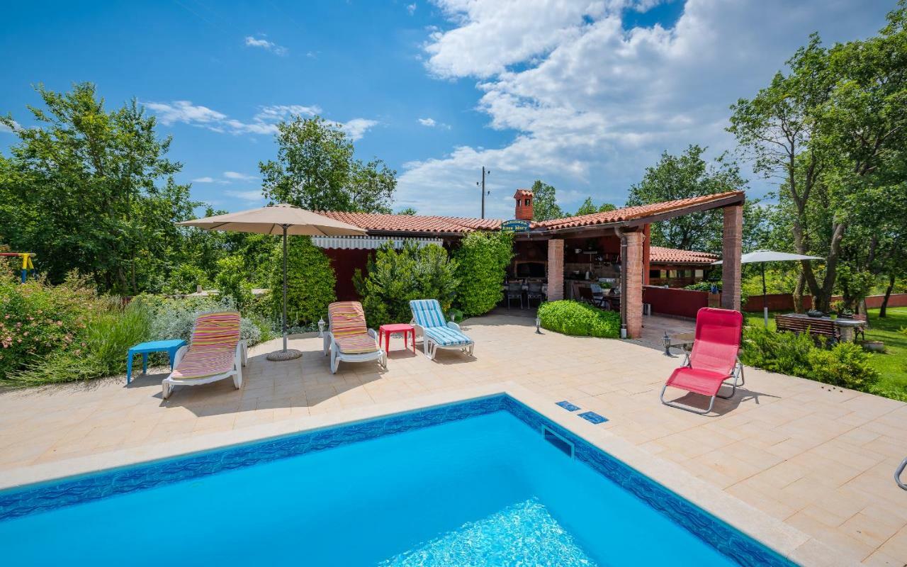 MuntićHacienda Rosemary别墅 外观 照片